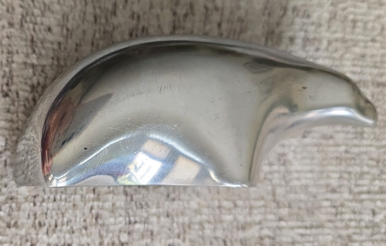 Vintage HOSELTON Canada Aluminum Sculpture Bear MODERN Figurine Signed #1712 Vintage HOSELTON Canada Aluminum Sculpture Bear MODERN Figurine Signed #1712