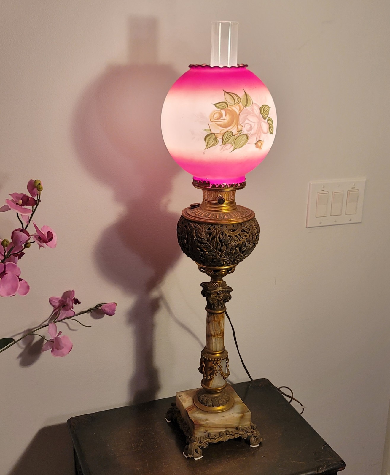 Antique Hubbard & Bradly GWTW Parlor Banquet 18th Century Electrified oil Lamp