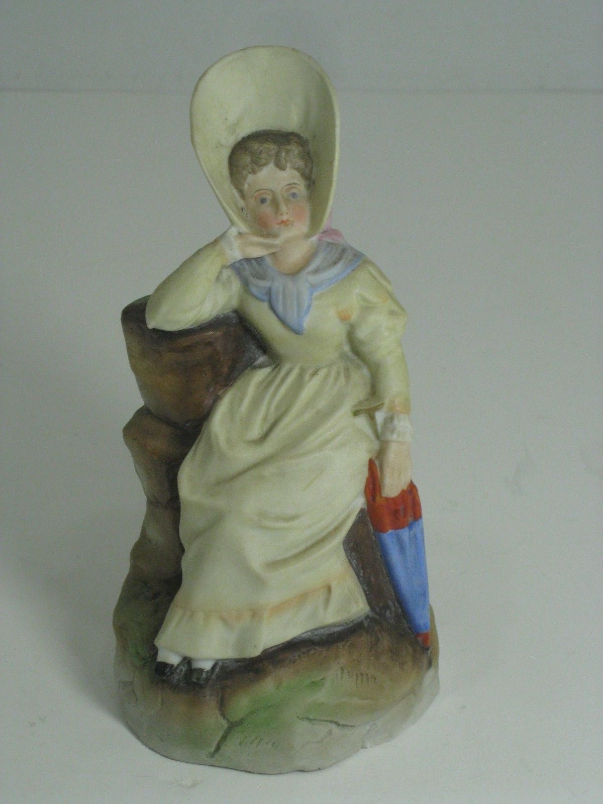 ANTIQUE VINTAGE FINE (THIN) PORCELAIN FIGURE FIGURINE GIRL SITTING BONNET