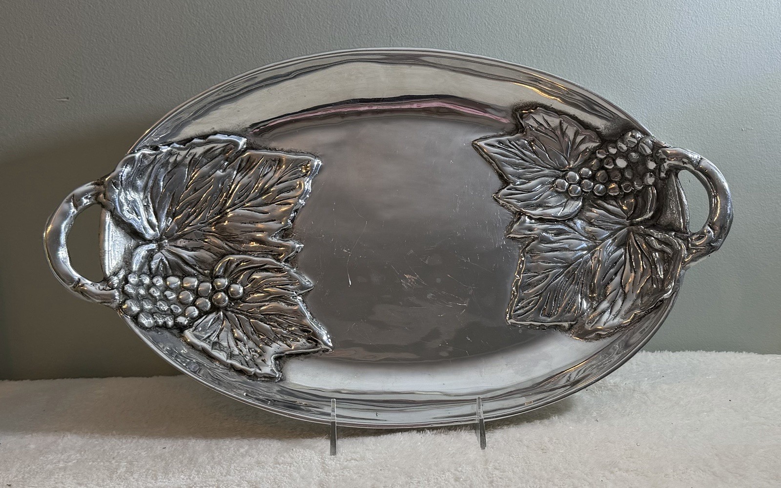 Fabulous Pewterware Deep Oval Serving Tray, Grapes & Leaves, Handles, 17.75” L.