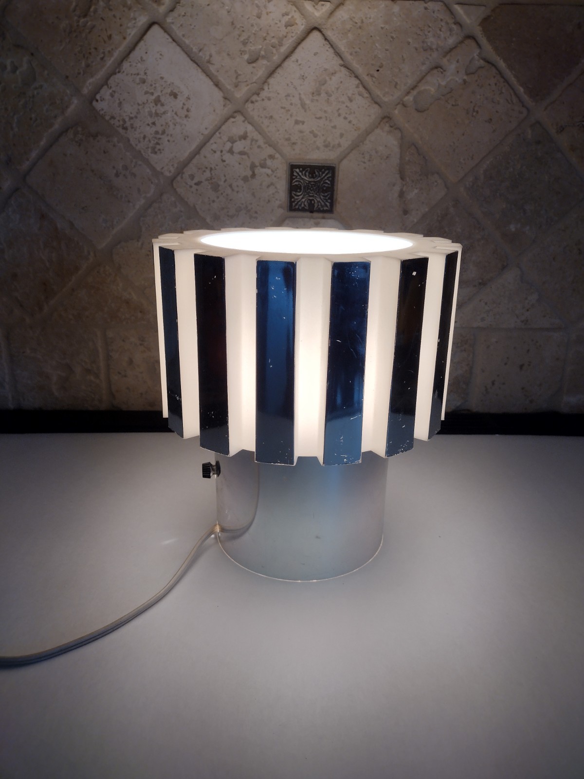 Vintage C N Burman Co. Silver & White Cog Gear Plastic Lamp 1973