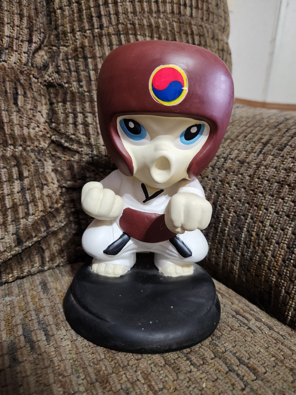 Korean Taekwondo Pottery Figure Display Resin Clay 7in Cute Gift