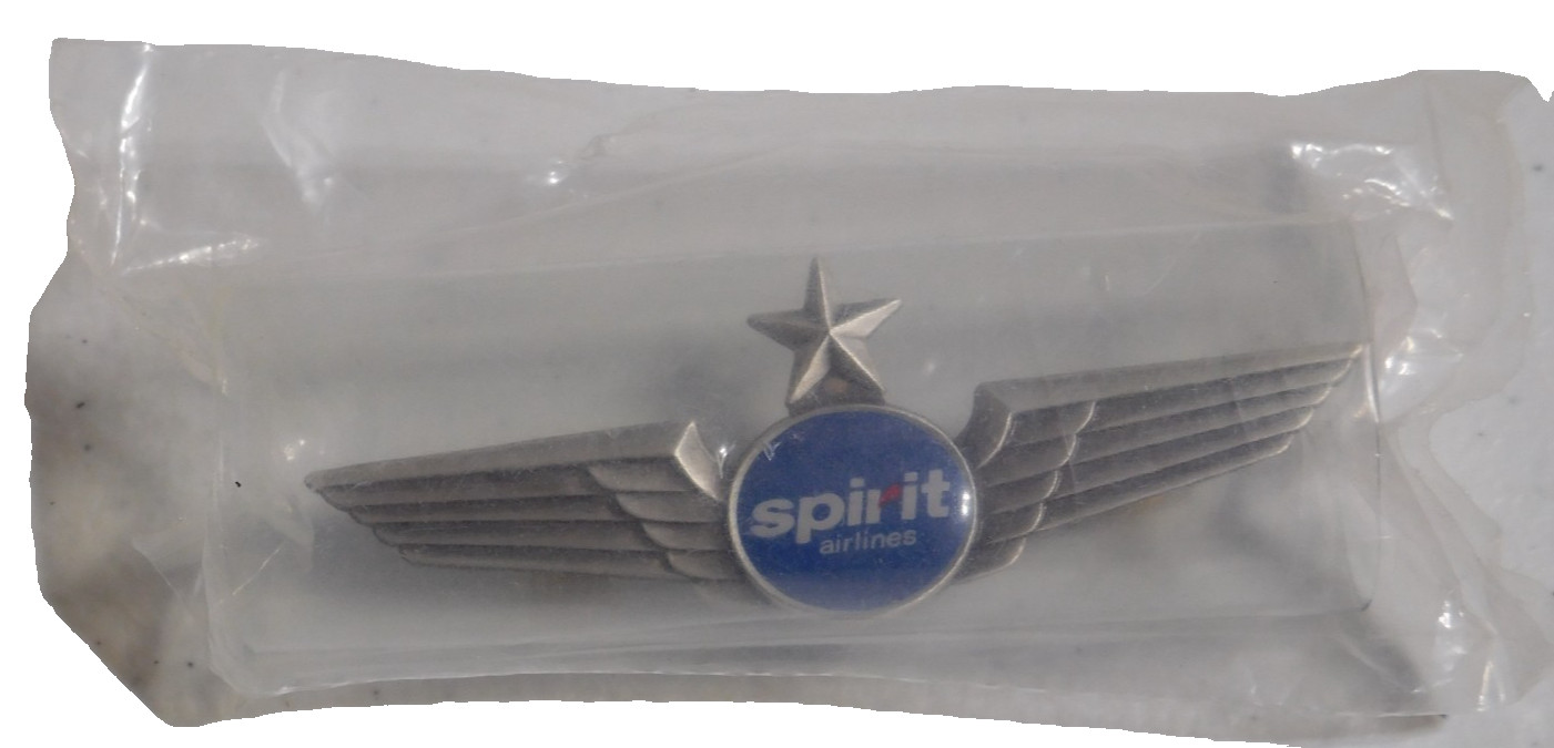Spirit Airlines First Officer Wing 5th Issue New old Stock