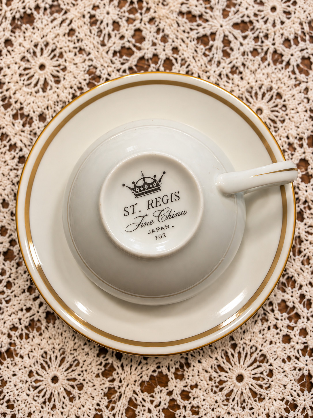 St REGIS Fine China CUP and SAUCER SET JAPAN White w Gold Trim Wedding Band