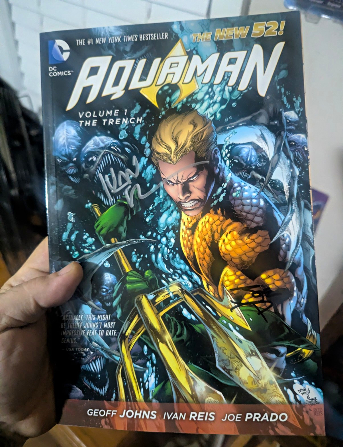 DC Comics Aquaman Vol 1: The Trench TPB Graphic Novel Signed by Geoff Johns