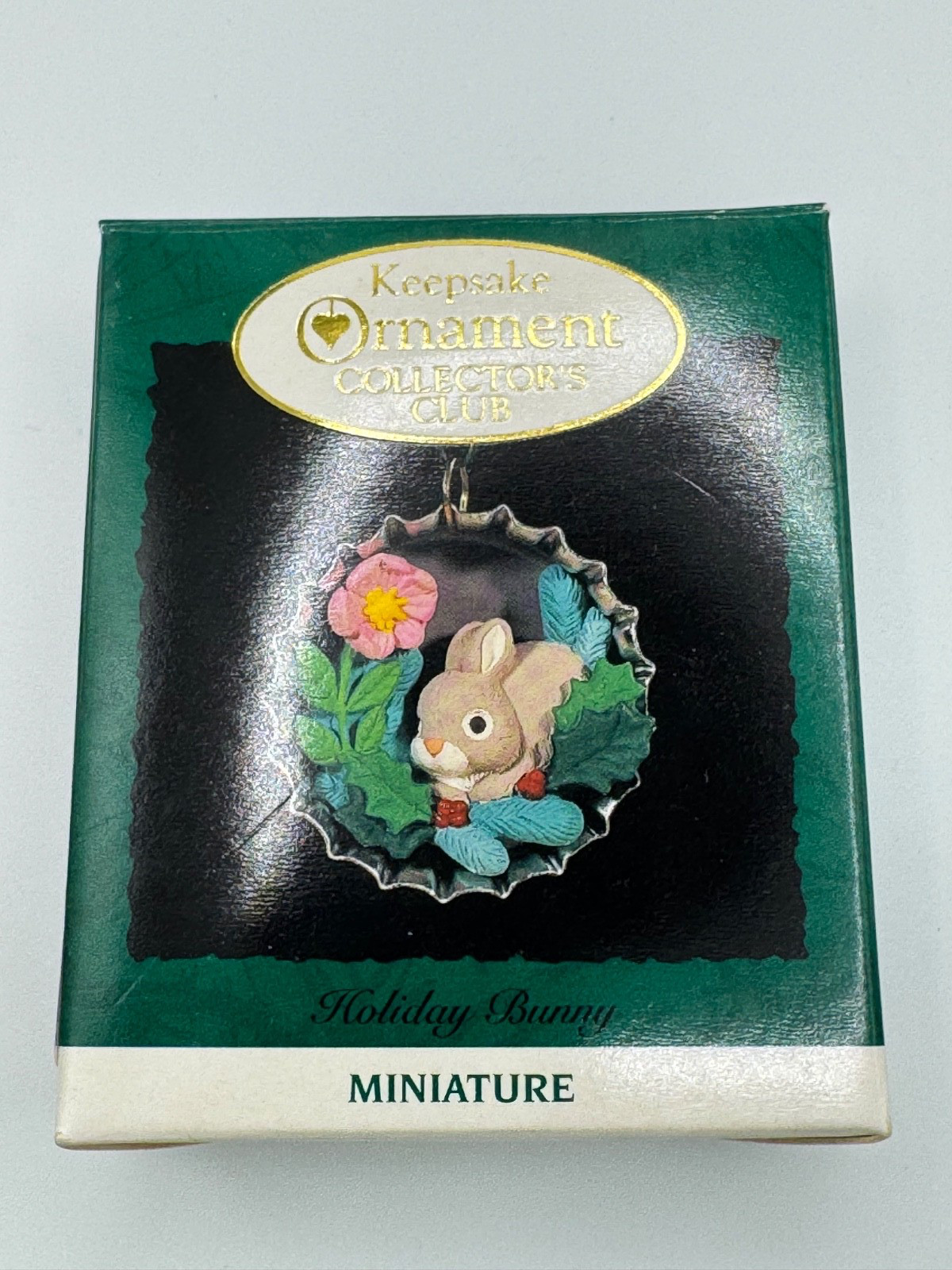 VINTAGE 1994 HALLMARK KEEPSAKE CLUB MINIATURE ORNAMENT HOLIDAY BUNNY
