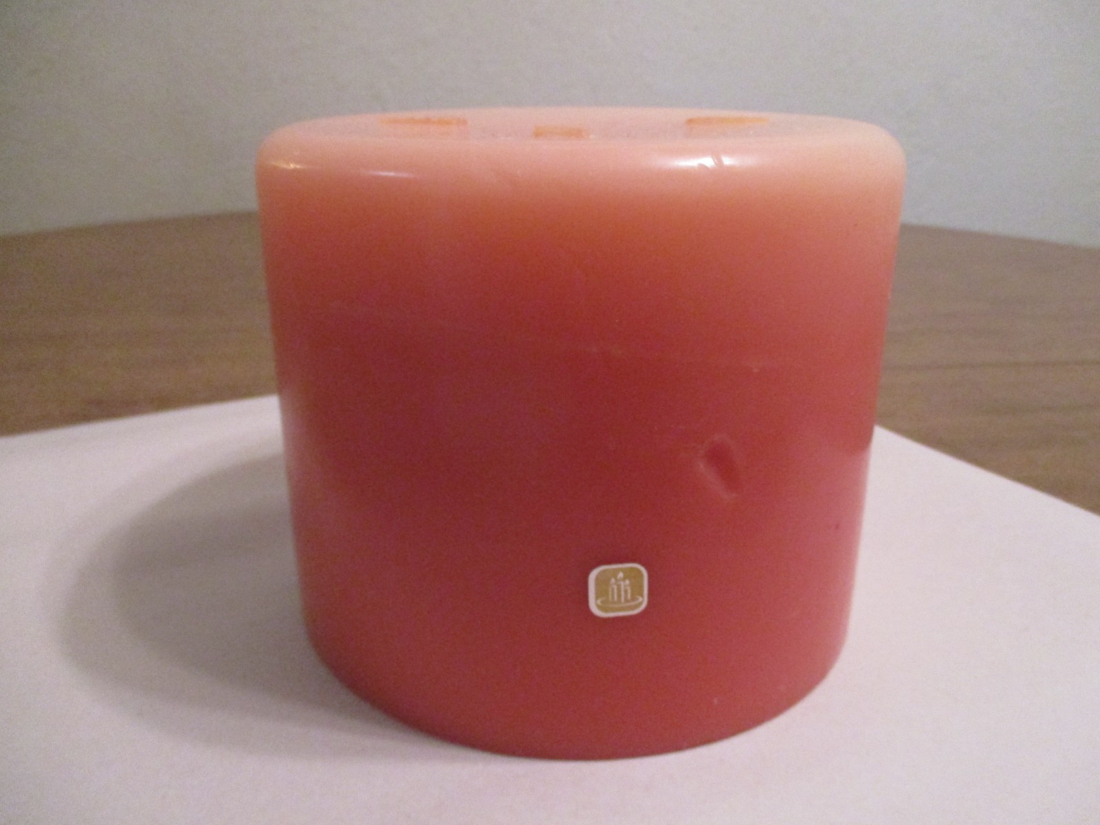 PARTYLITE 3 WICK CANDLE 6'' X 5'' SCENT UNKNOWN #0705 ON BOTTOM NO BOX