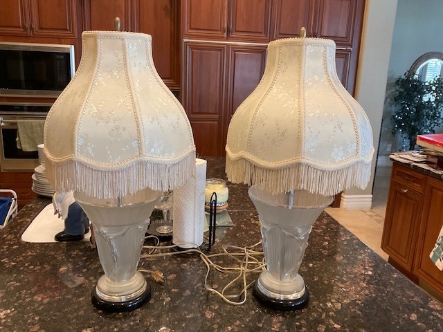 VTG Vianne France Art Deco Lamps Frosted Female Figural End Table Lamps