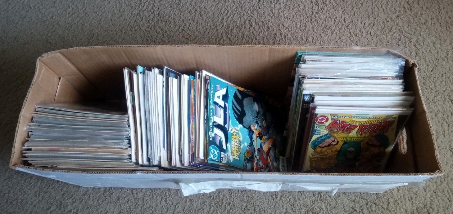 LOT 150 Vintage Comic Book Collection Mixed DC Image Modern Age Bagged Boarded LOT 150 Vintage Comic Book Collection Mixed DC Image Modern Age Bagged Boarded