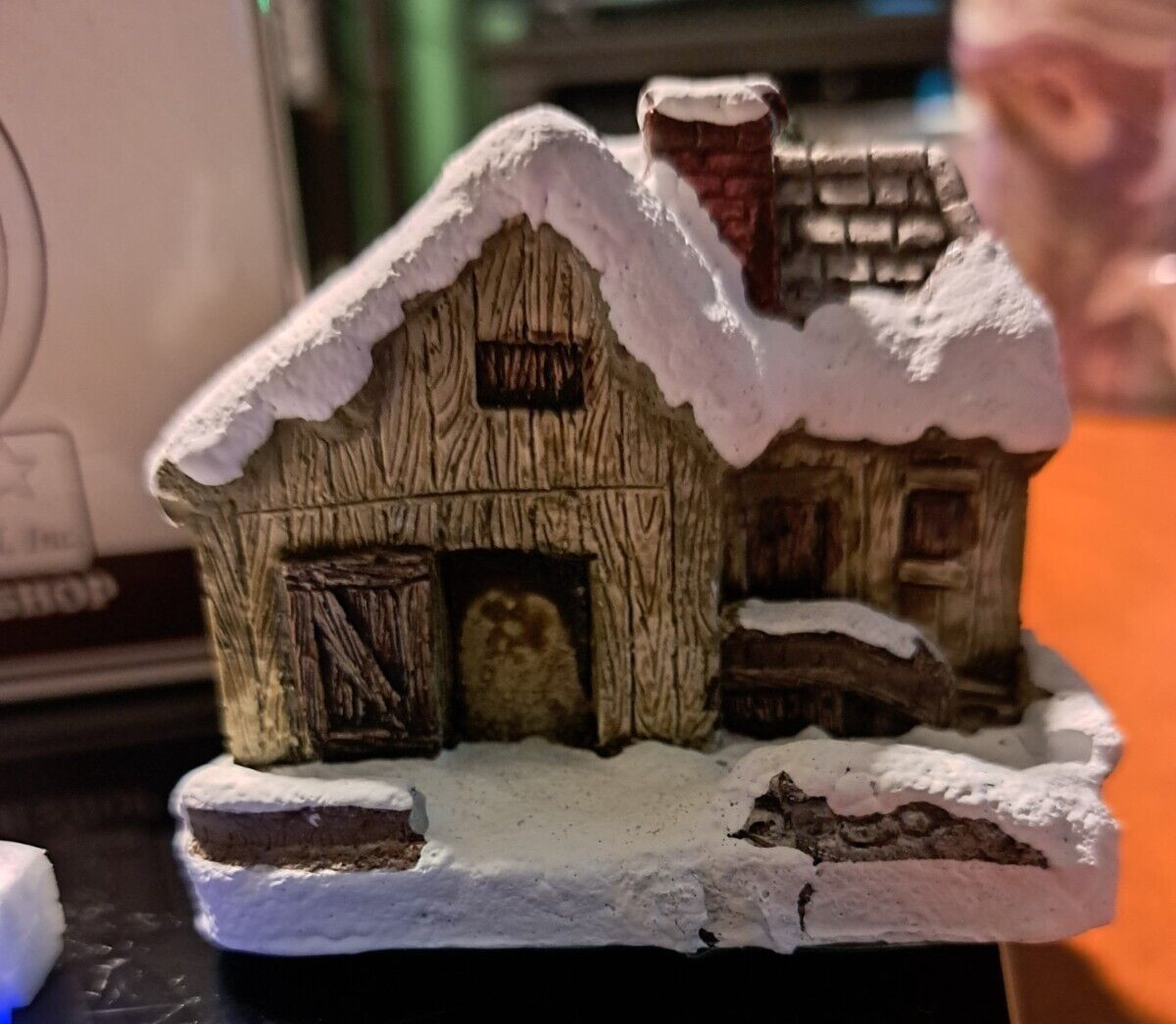 1989 American Rustic Series Cold-Cast Country Winter Cottages Blacksmith Shop