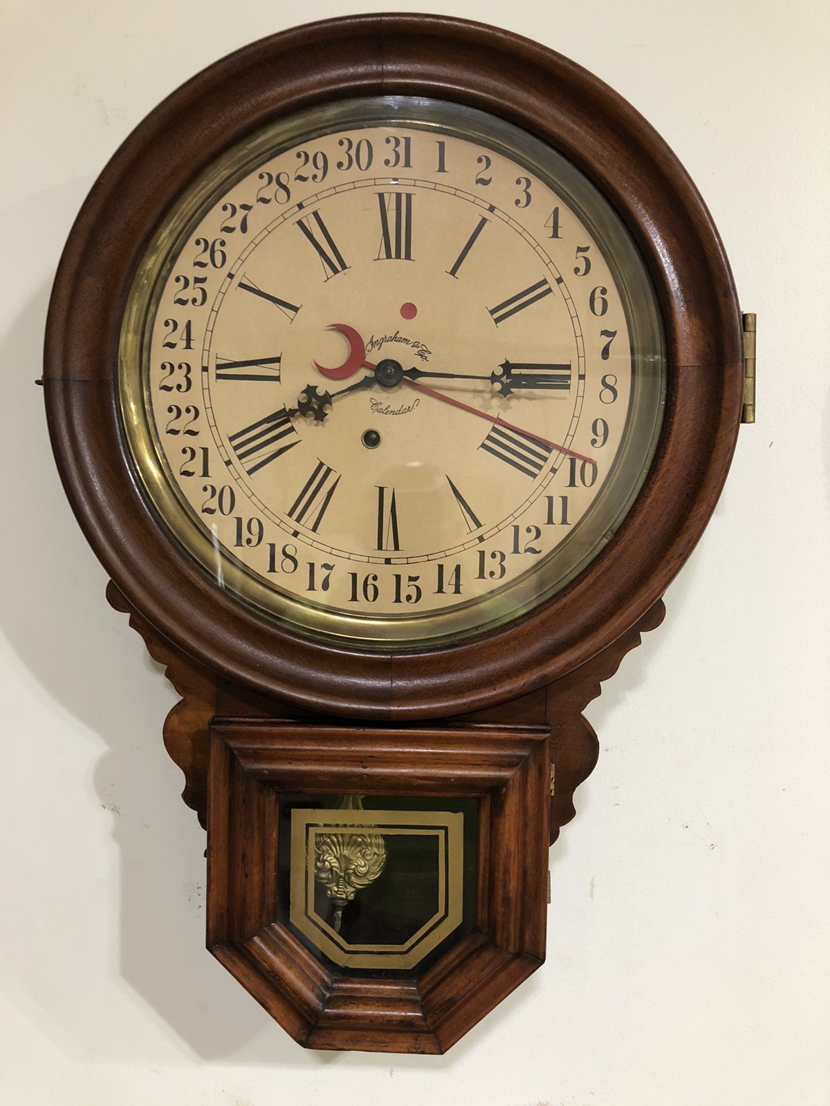 ANTIQUE E. INGRAHAM DEW DROP CALANDER WALL CLOCK, VERY CLEAN AND RUNNING