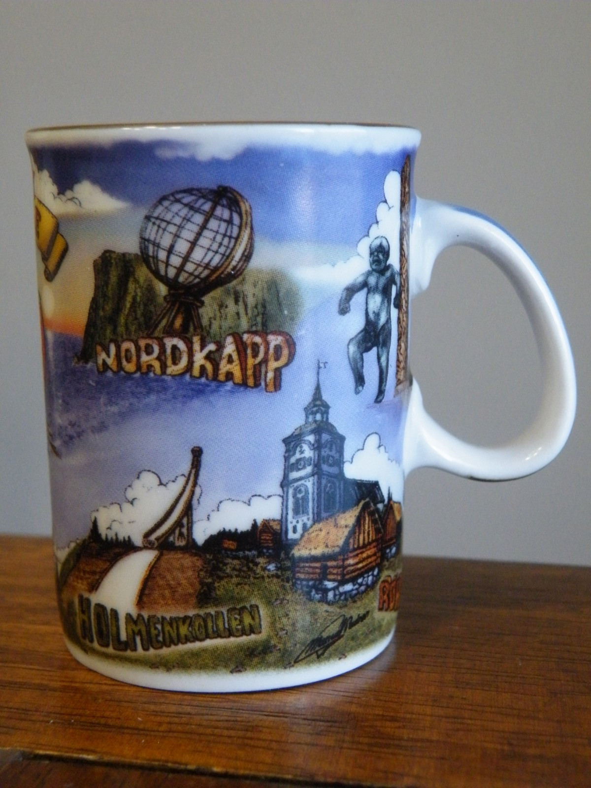 VINTAGE NORD SUVENIR Porcelain ESPRESSO  Mug 2-1/2\