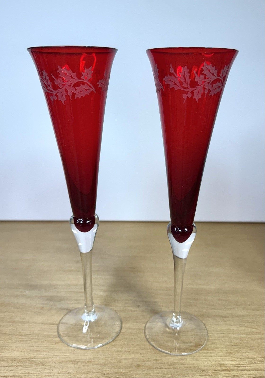 New Lenox 11” Holiday Gems Etched Ruby Red Champagne Toasting Flutes Set of 2