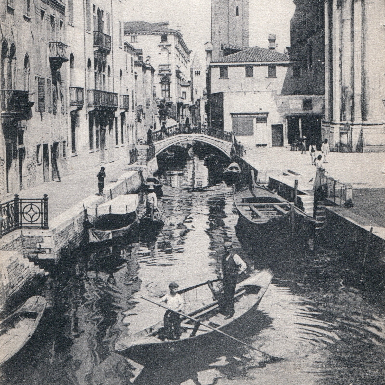 c1910s Venice Italy Postcard Rio San Barnaba Canal Gondola Boat Bridge Vtg View