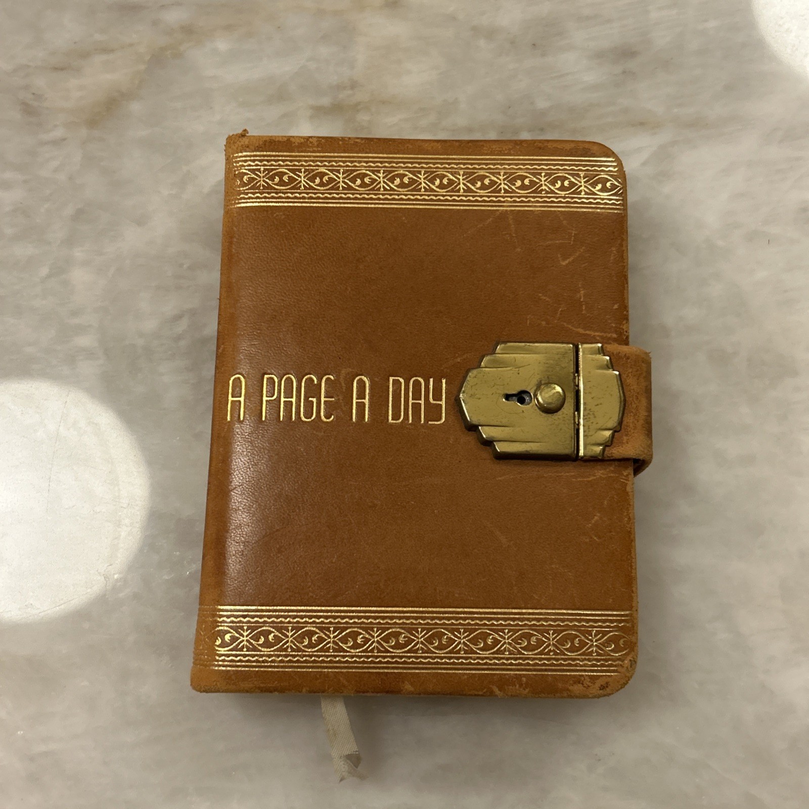 Vtg Leather A Page A Day Brown Diary Perpetual Diary Ephemera 1940s Unused Lock Vtg Leather A Page A Day Brown Diary Perpetual Diary Ephemera 1940s Unused Lock