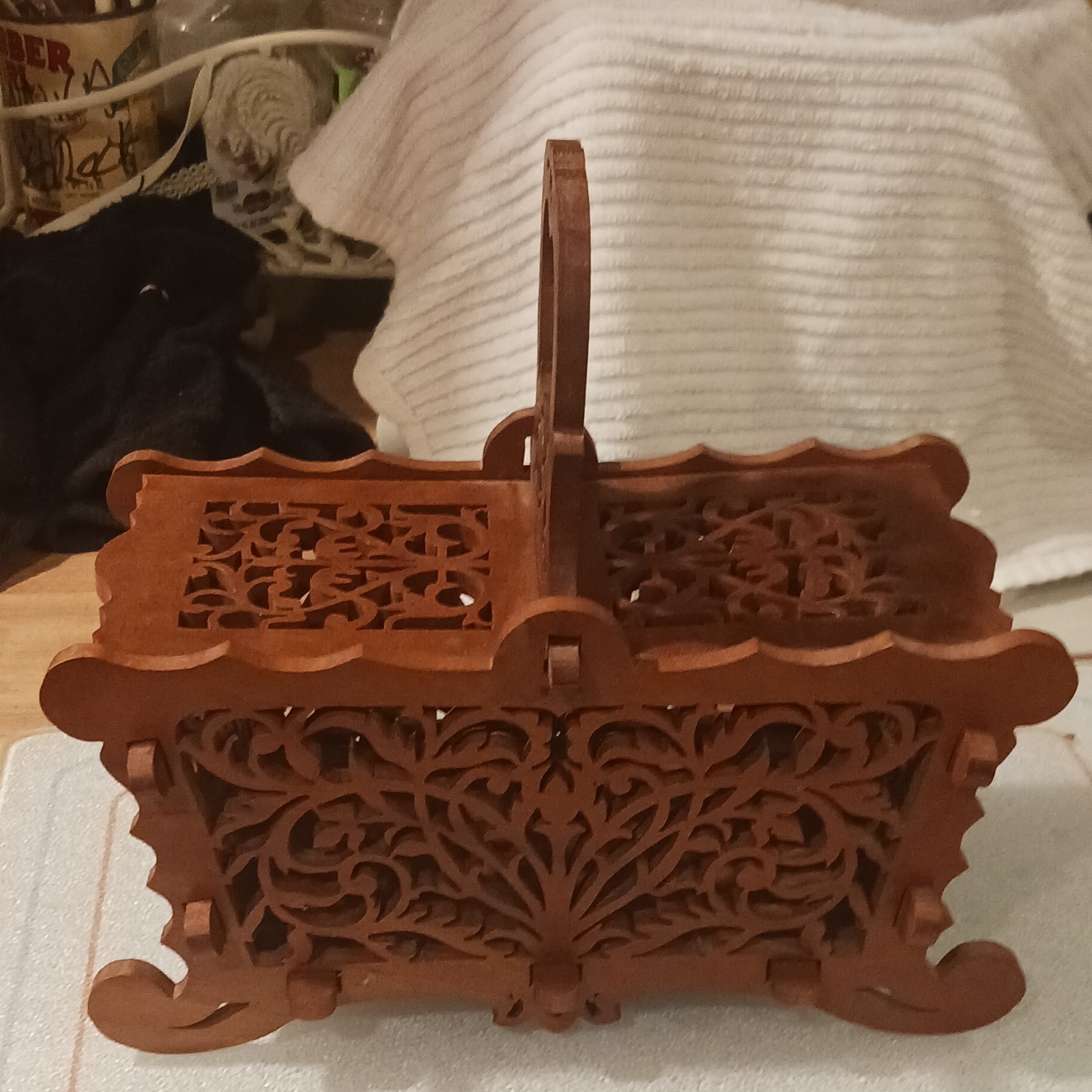 Handcrafted Carved Wood Rectangle Trinket Box w/ Lid Handle Floral Brown Small