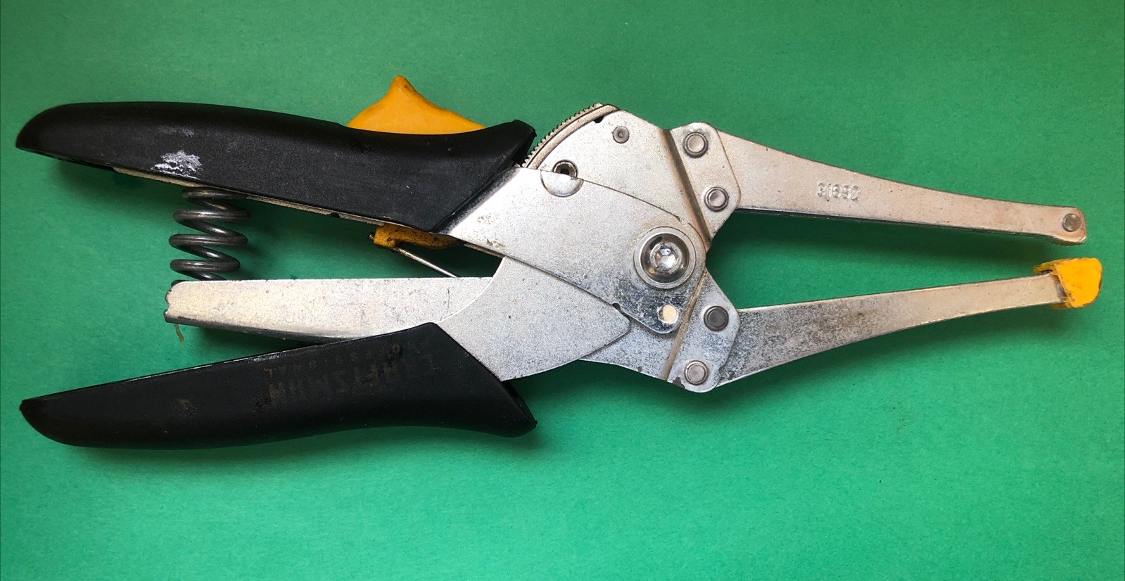 Vintage Craftsman Professional Ratcheting Needlenose Ratchet Clamp Pliers# 31692
