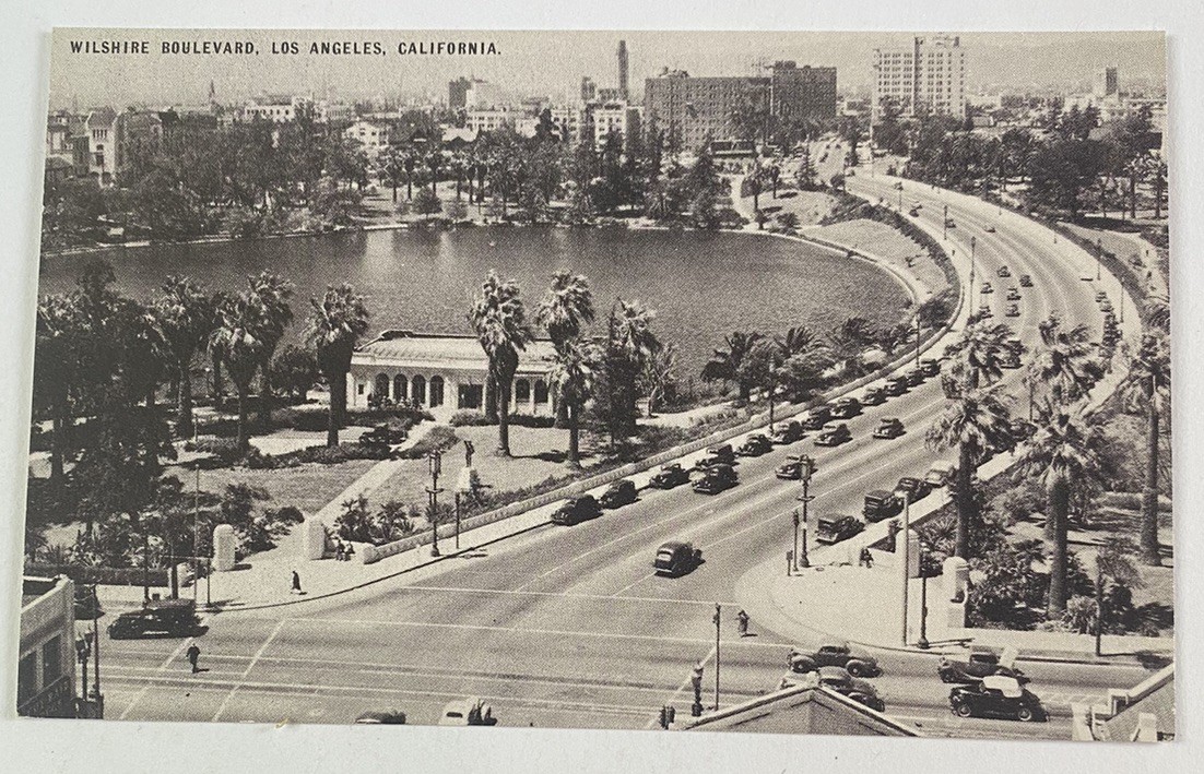 Vintage 1940s Postcard~ Wilshire Boulevard  Aerial View Conoco ~ Los Angeles CA