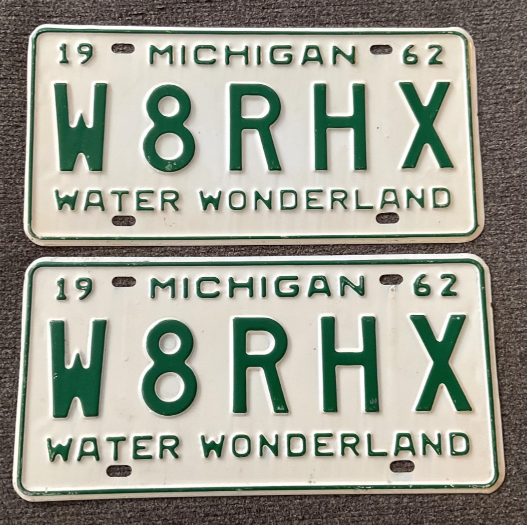 RARE 1962 HAM RADIO MICHIGAN LICENSE PLATE PLATES PAIR NOS ORIGINAL CHEVY FORD
