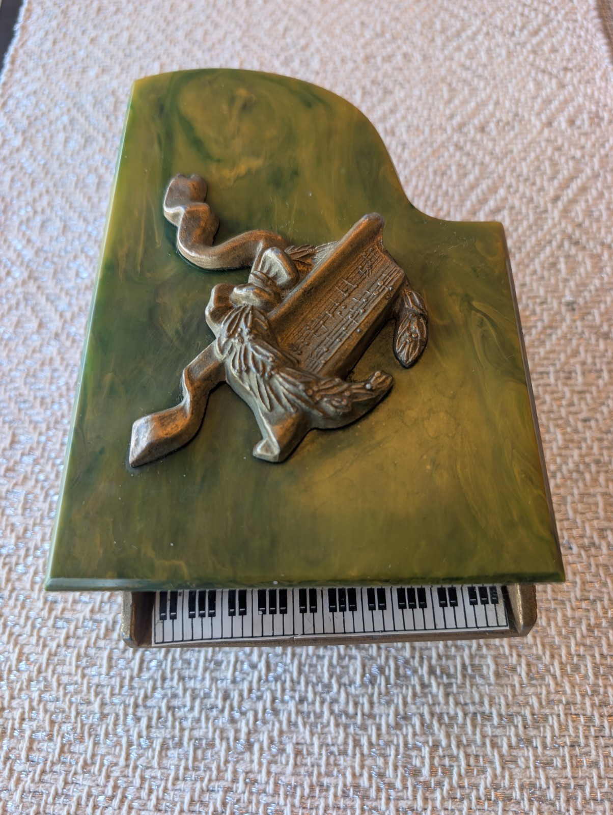 Bakelite Butterscotch Catalin Reuge Switzerland Grand Piano Music Box Art Deco Bakelite Butterscotch Catalin Reuge Switzerland Grand Piano Music Box Art Deco