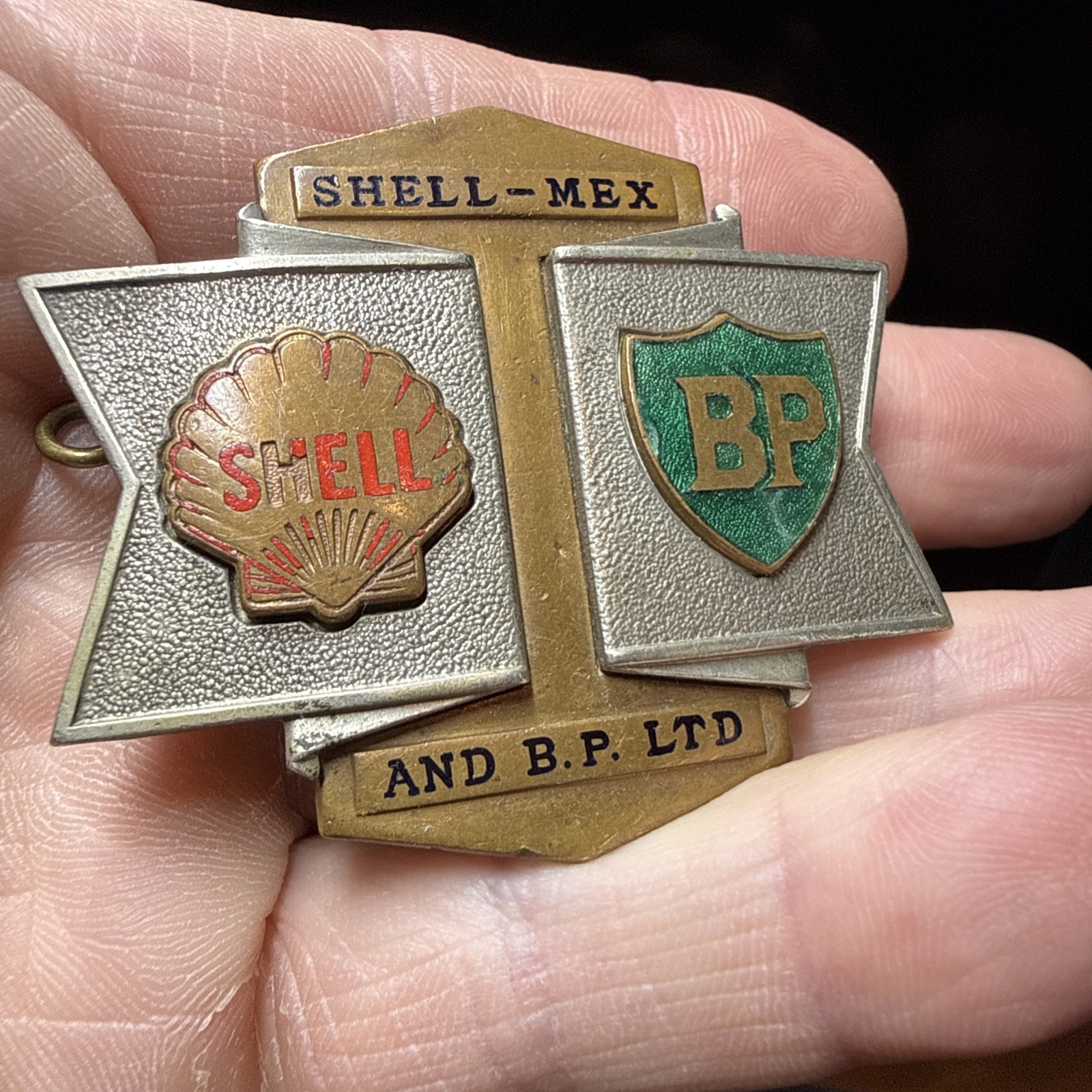RARE Original Vintage circa-1950s Shell-Mex & B.P. tanker driver’s cap badge