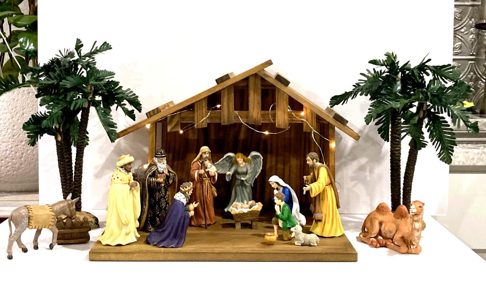 RARE Pipka Large 20 pc Wooden Creche Nativity Scene with Extras Vintage Estate