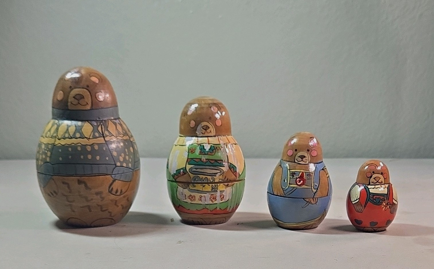 Set of 4 Wooden Matryoshka Nesting Dolls, Multicolor Painted Russian Style