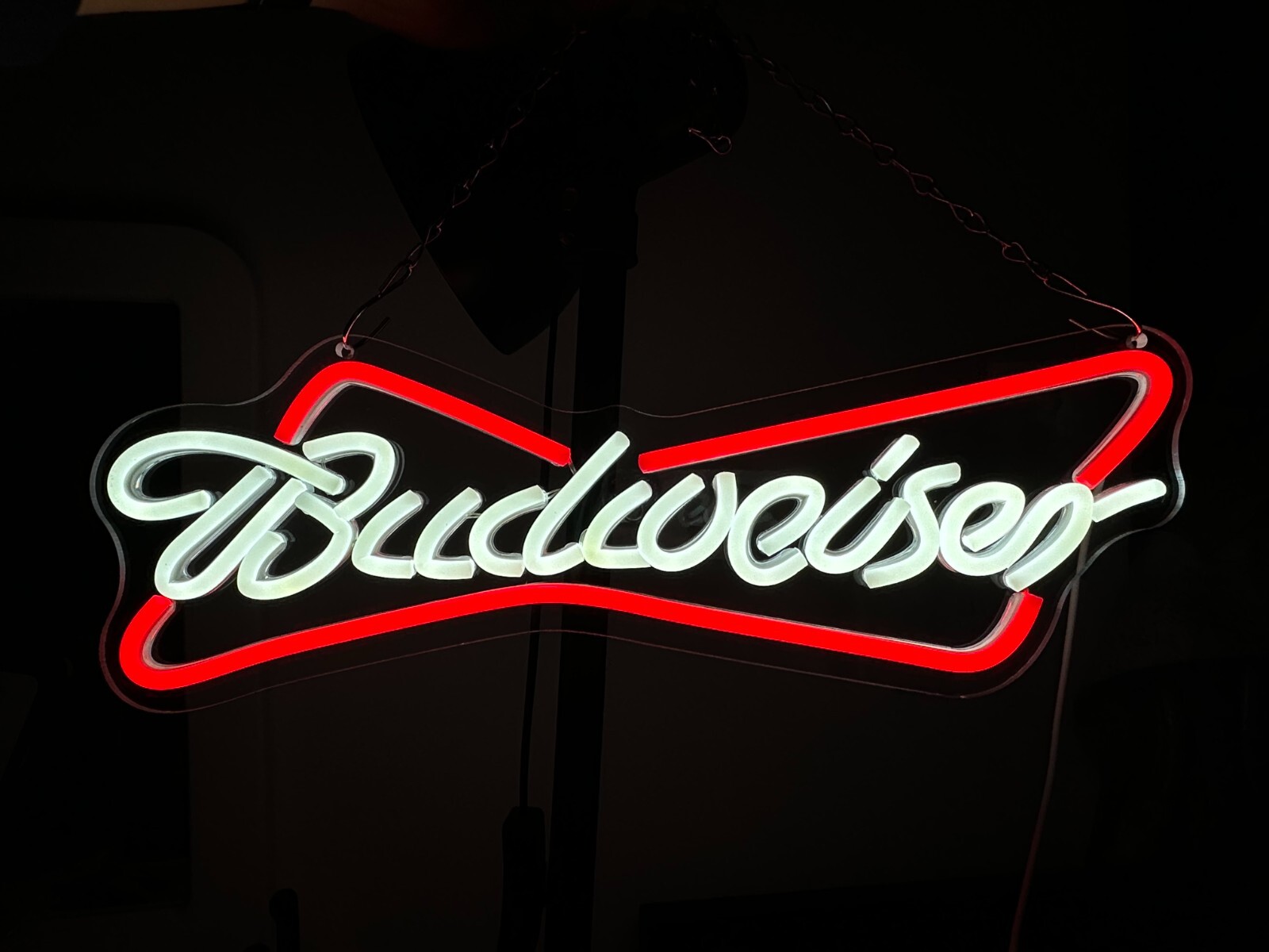 Budweiser Neon Sign Light Beer Bar Pub Club Wall Decor Red Silicone LED 17\
