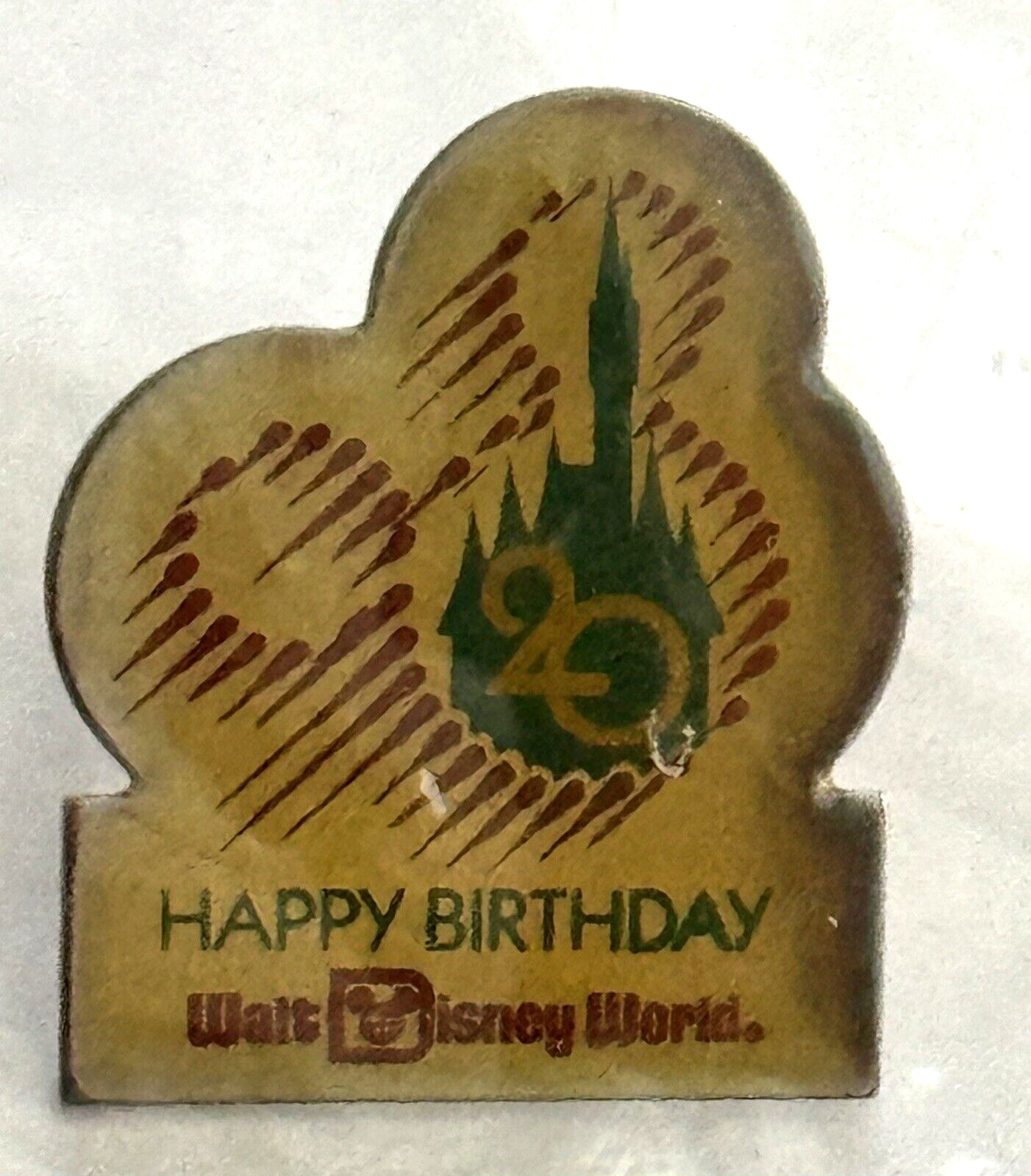 NEW VINTAGE 1991 WALT DISNEY WORLD 20TH ANNIVERSARY HAPPY BIRTHDAY PIN