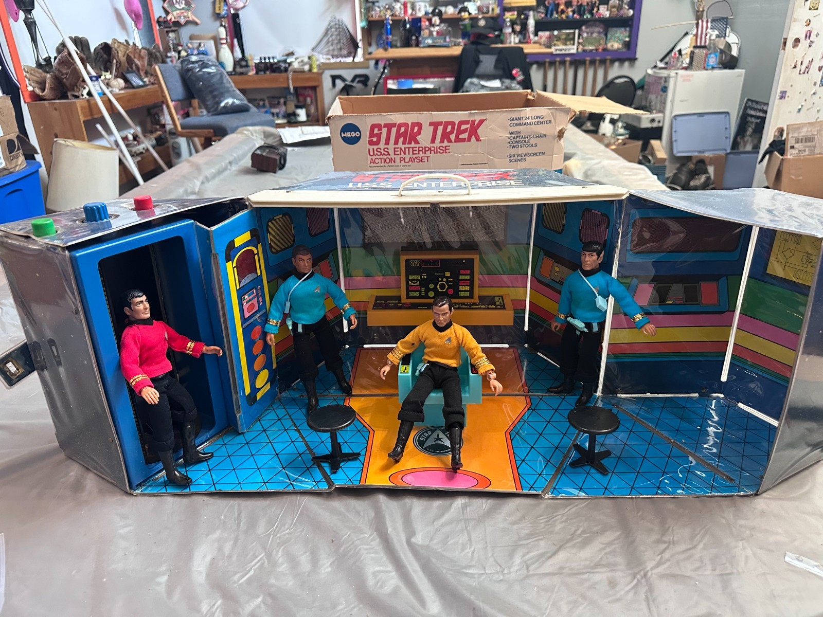 Vintage 1975 Mego Star Trek USS Enterprise Playset + 4 Figures Box Accessories