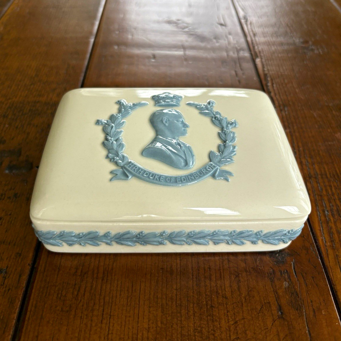 Vintage 1953 Wedgwood Queen's Ware HRH Duke of Edinburgh Coronation Trinket Box
