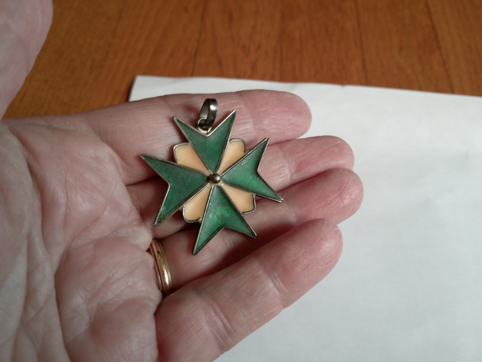 Vintage Malta 917 Silver Maltese Cross Green Yellow Pendant Pretty Jewelry
