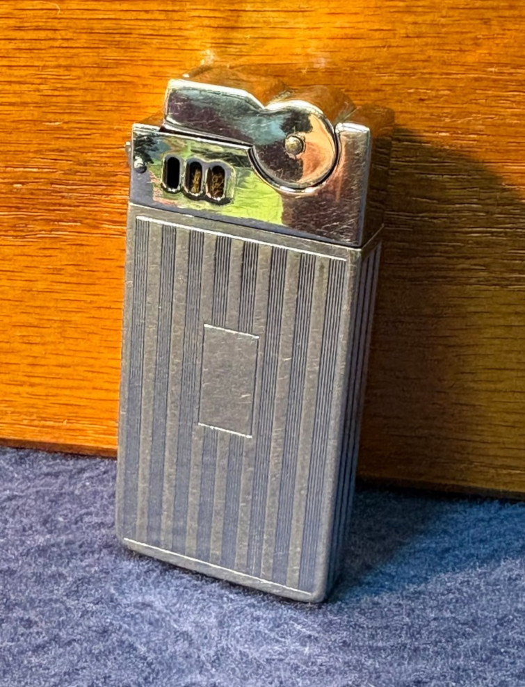 Vintage 50\'s Lighter,ASR Ascot,Semi Automatic GC Vintage 50\'s Lighter,ASR Ascot,Semi Automatic GC