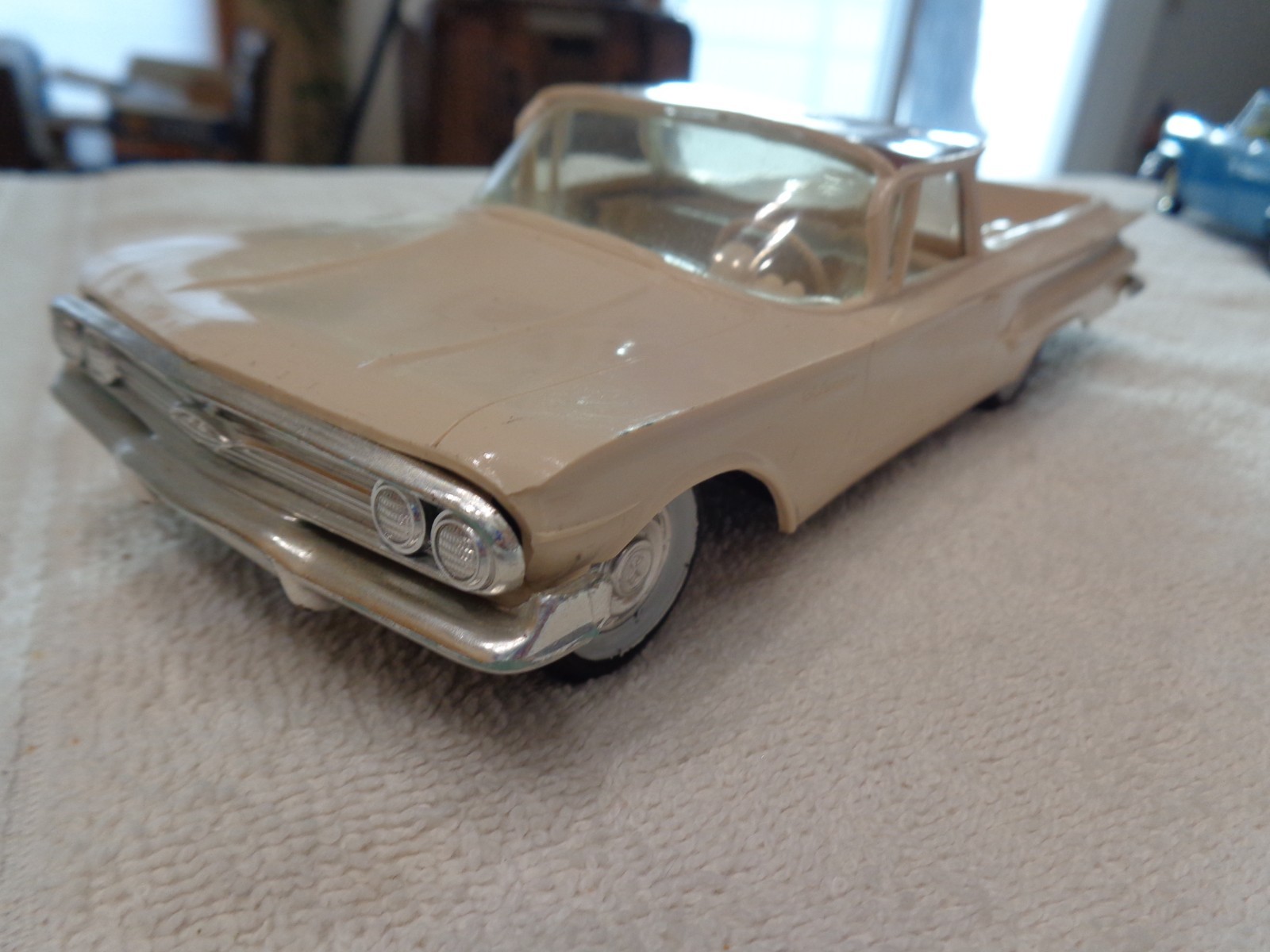 1960 Chevrolet El Camino  1/25 Promo Model SMP  Friction Drive, very nice cond.