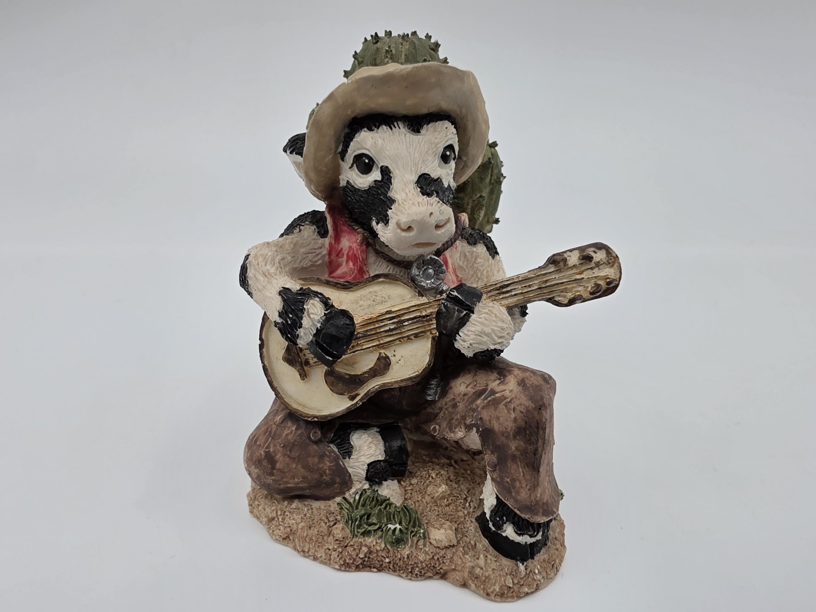 Ganz Cowtown Bull Rogers Figure CT008 1992 Cowboy Cow Playing Guitar Cactus