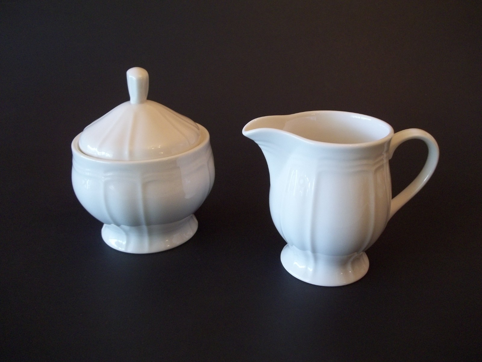 Mikasa Ultima + Sugar Bowl & Creamer, HK400 Antique White, Porcelain