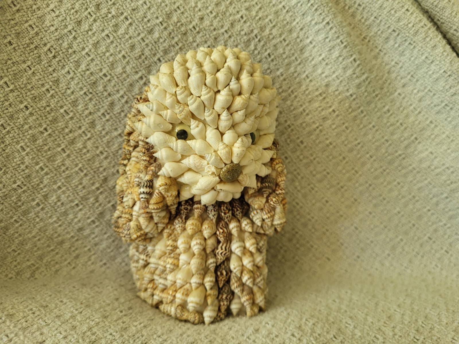 Vintage Seashell Dog Souvenir Phillipines 5.5\