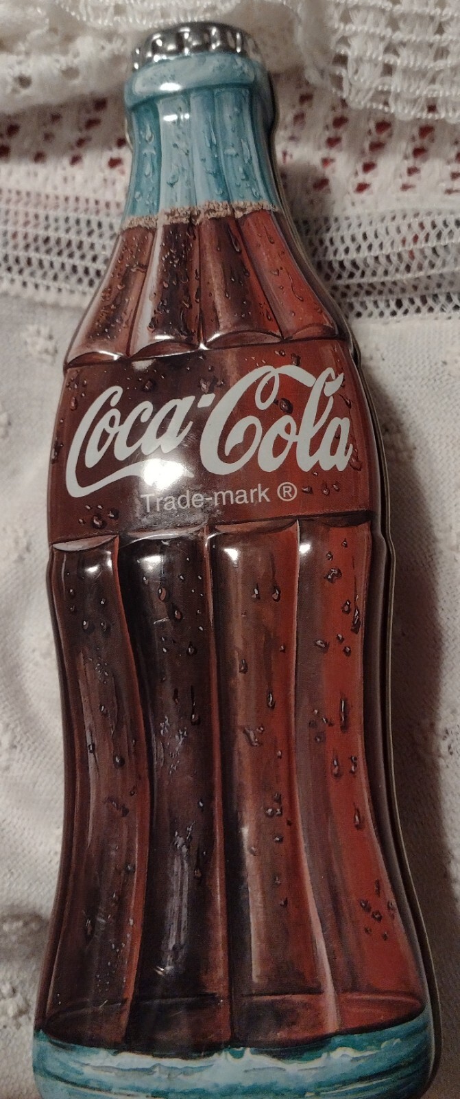 Coca-Cola Metal Tin Box 2003 Bottle-Shaped  10\