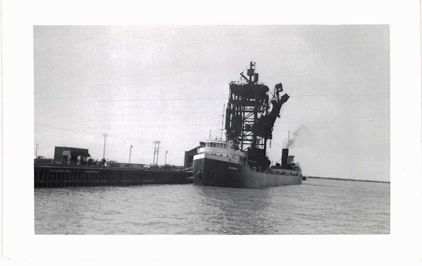 STEAMSHIP 