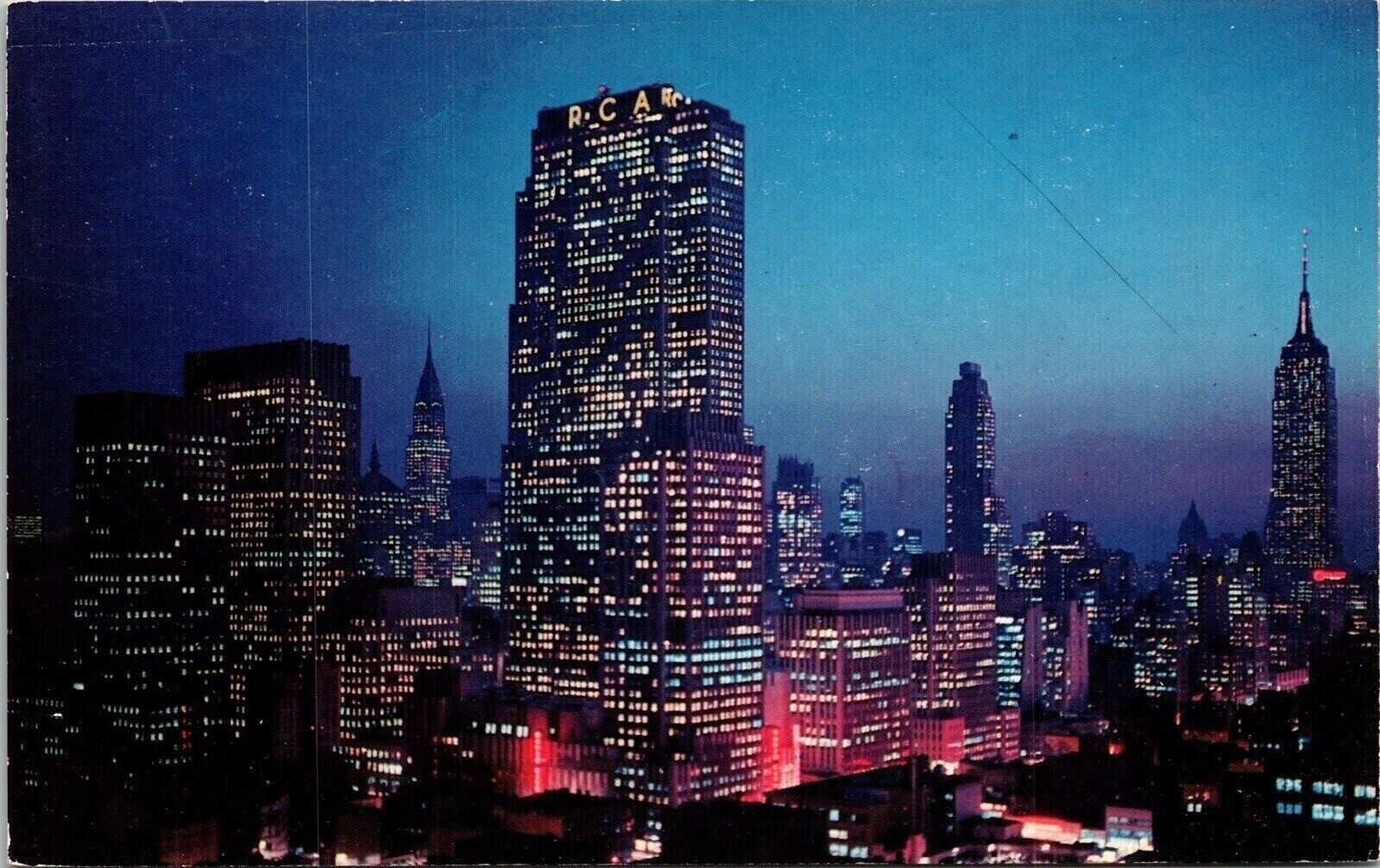 Night Falls Midtown Manhattan New York City NYC NY Postcard UNP VTG Unused