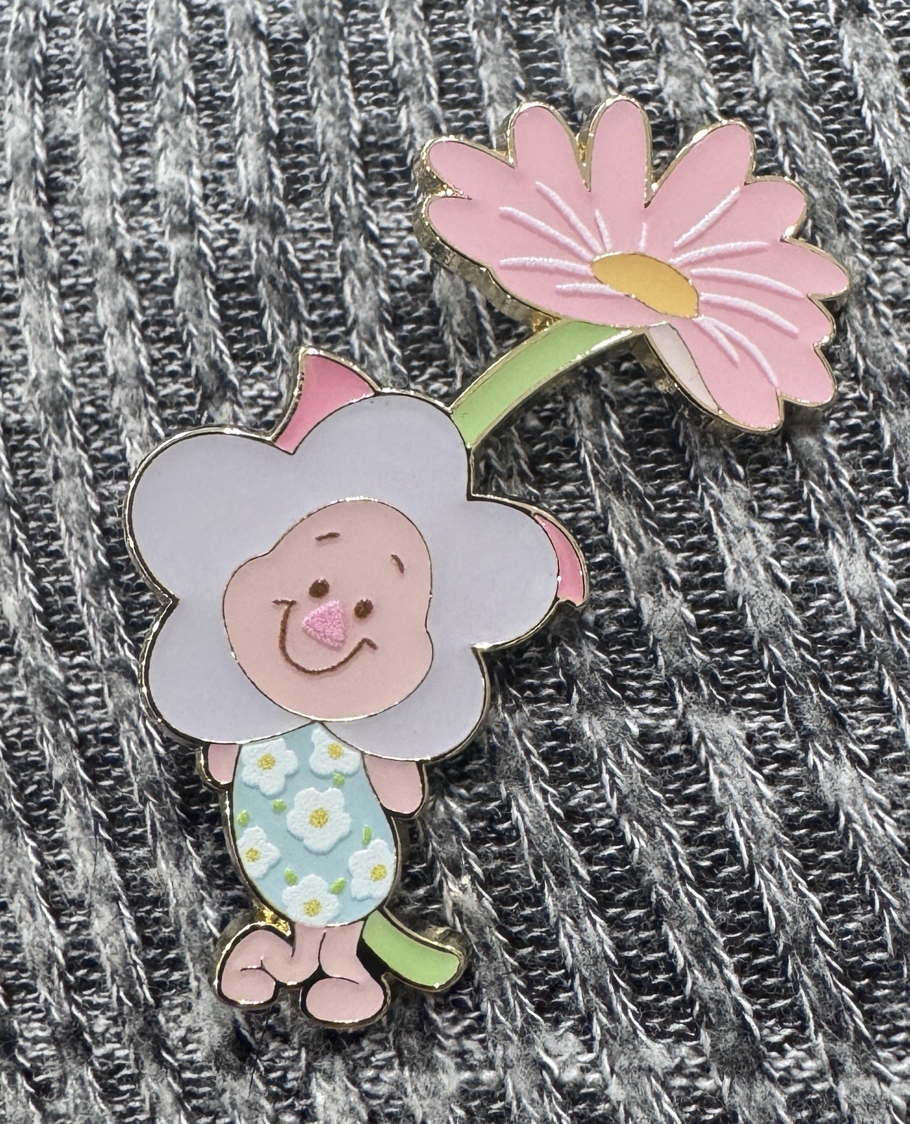 SDR Piglet Flower Happy Sunny Day Pooh Mystery SHDR Shanghai Disney Pin 2024