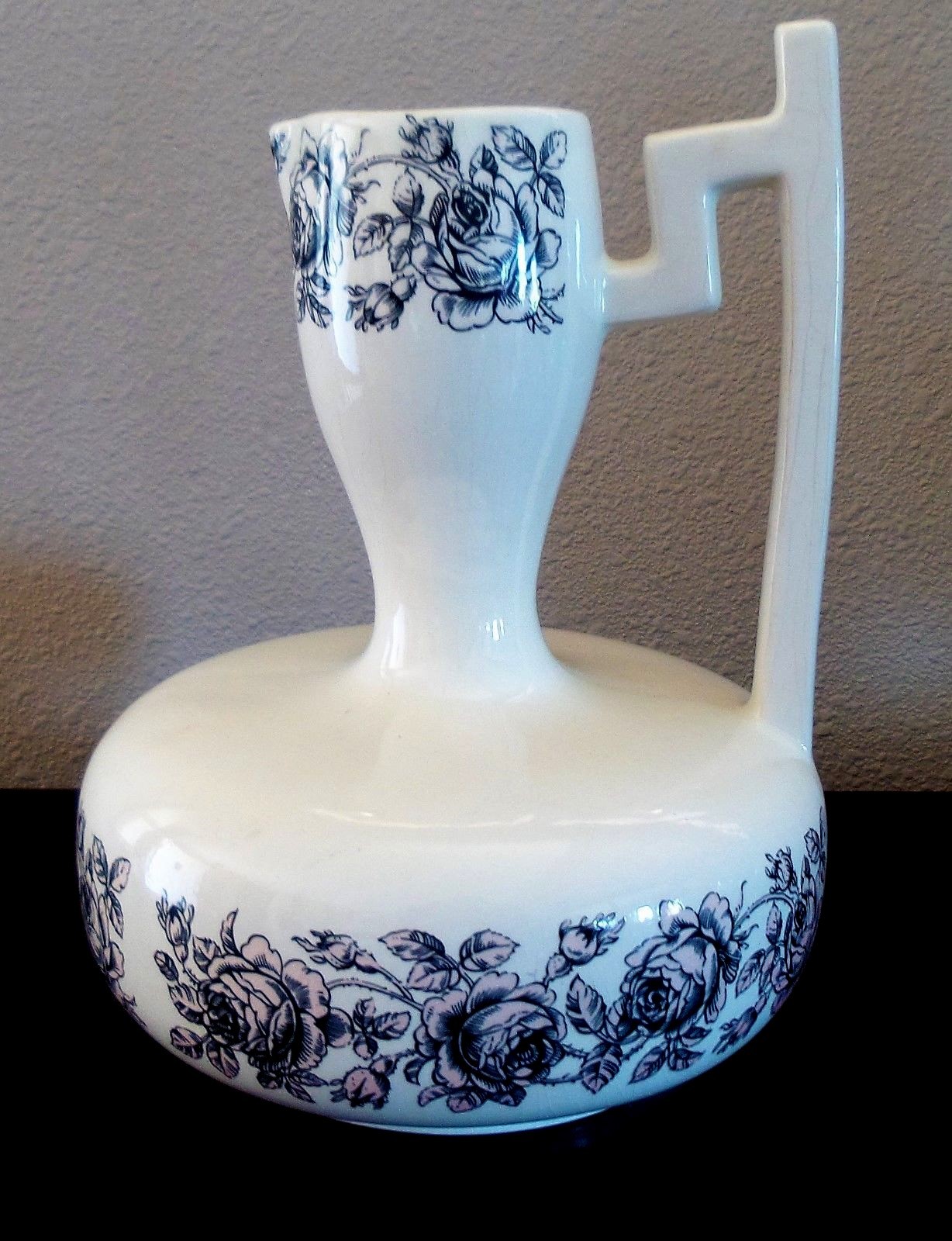 Very Unusual Vintage Pitcher/Jug Art Deco Pottery Artist Signed Edythe Wiggins 