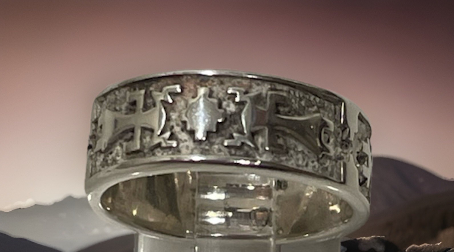 Vintage Navajo Storyteller Band Ring Sterling Silver Ring Size 7.5
