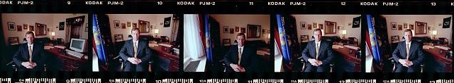 Washington DC USA Mark W Neumann 1998 Canon House Office Office Portrait