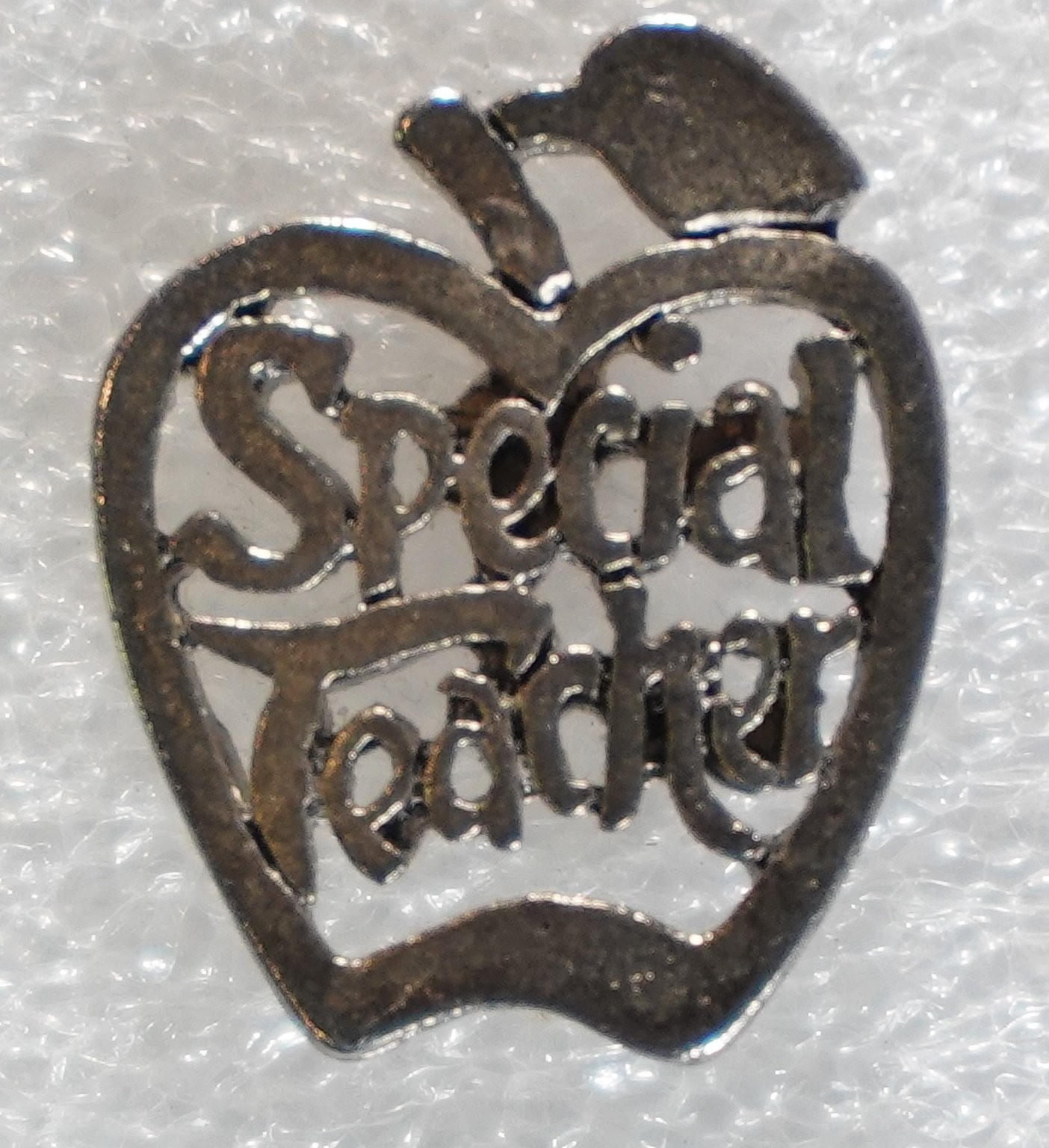 Special Teacher Apple Lapel Pin Clutch Back Approx 0.7 Special Teacher Apple Lapel Pin Clutch Back Approx 0.7