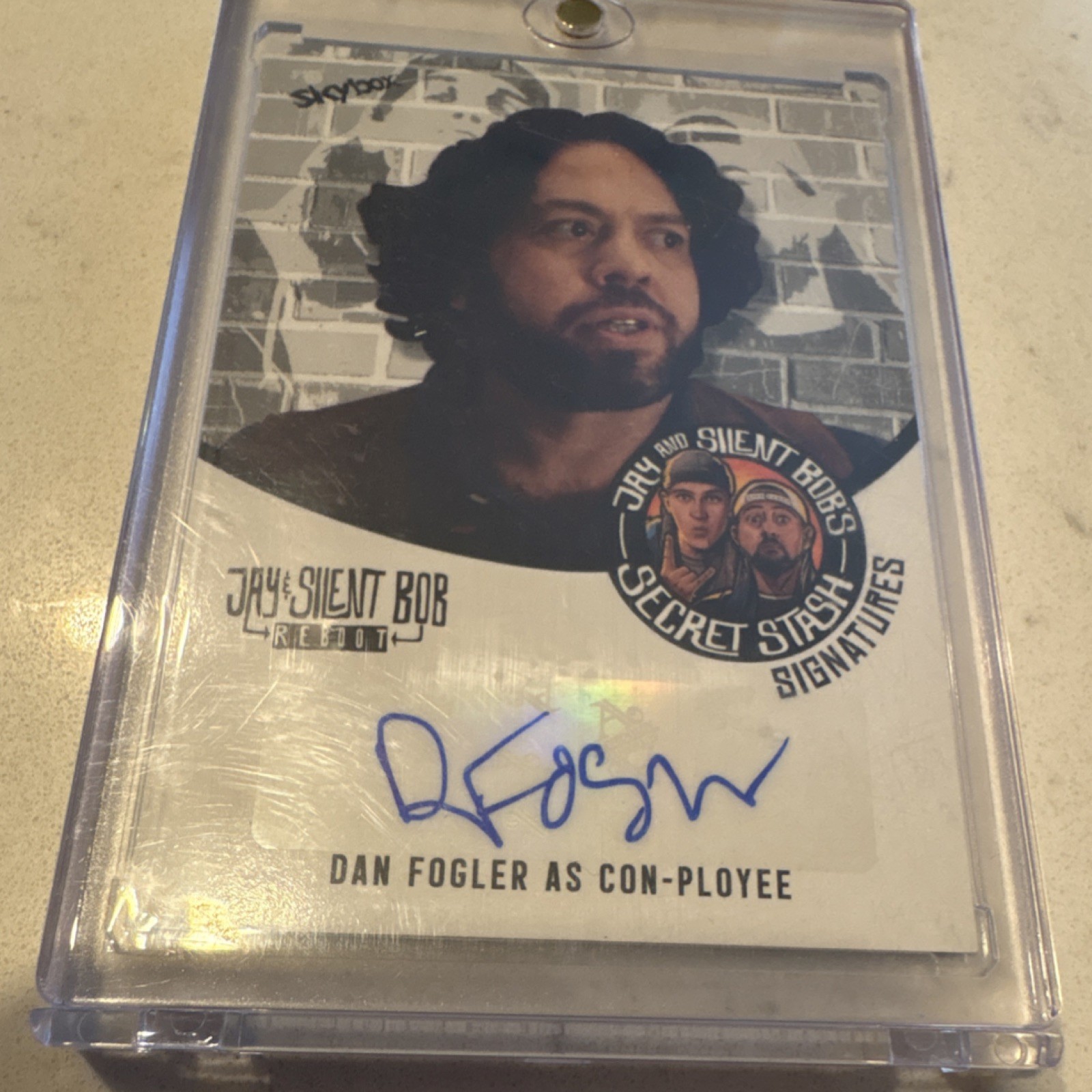 2023 Jay & Silent Bob Reboot Secret Stash Signatures Dan Fogler as Con-Ployee 