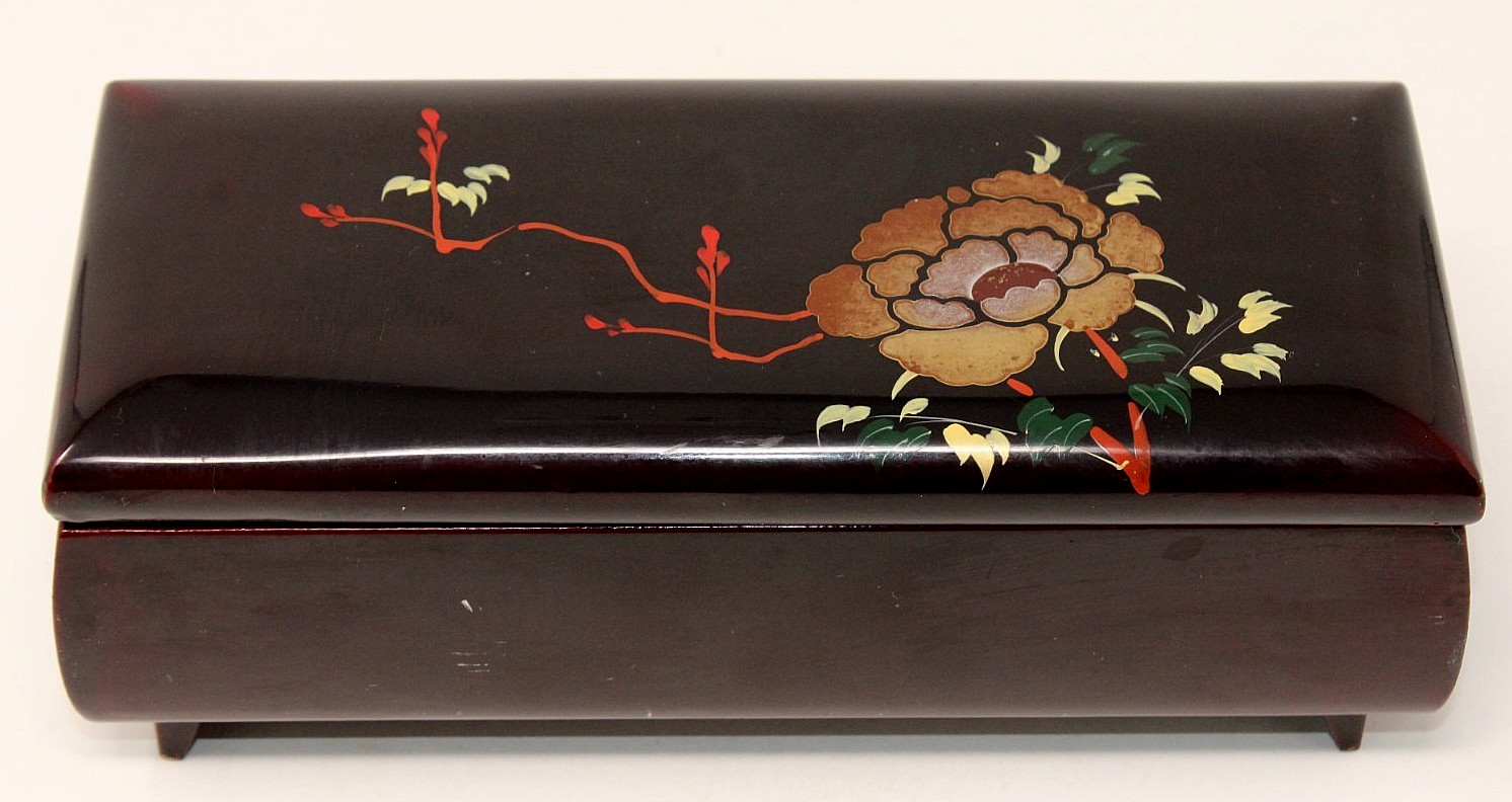 Vintage Lacquerware Musical Jewelry Box PRINCE JAPAN, Peony 7.5