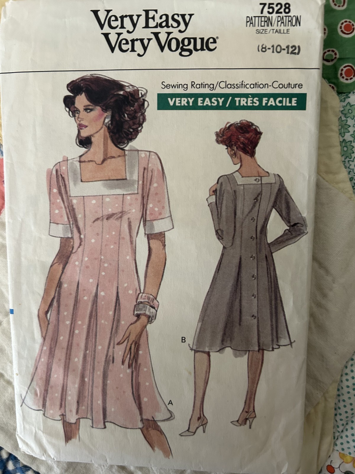 Vogue very easy pattern 1989 7528 size 8-12 dress Vogue very easy pattern 1989 7528 size 8-12 dress