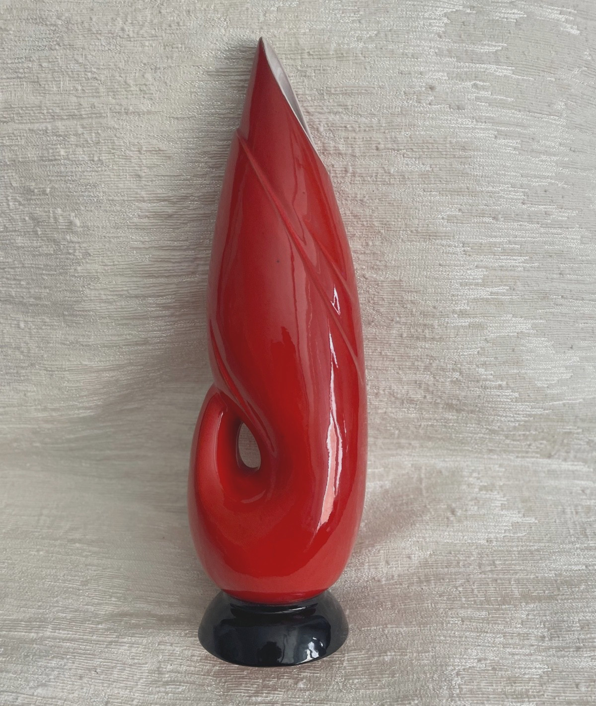 Vntg. FRANCOMA V5 Flame Red Vase Pottery Tulsa Oklahoma # 1252
