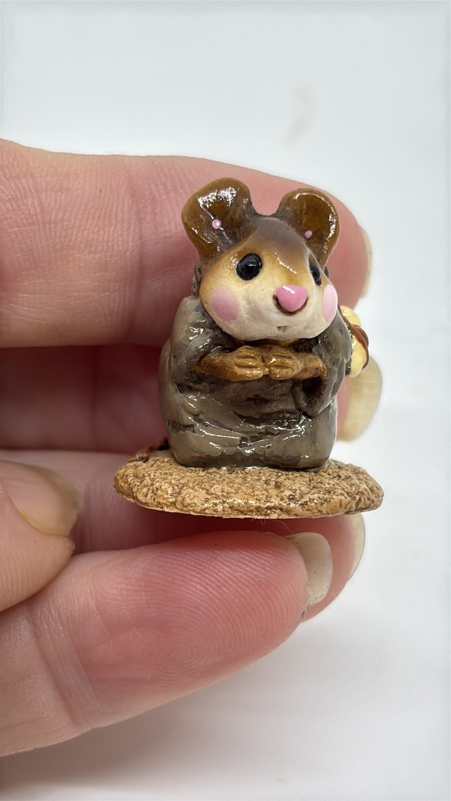 Vintage 1985 Annette Petersen Wee Forest Folk Miniature Mouse Figurine Vintage 1985 Annette Petersen Wee Forest Folk Miniature Mouse Figurine